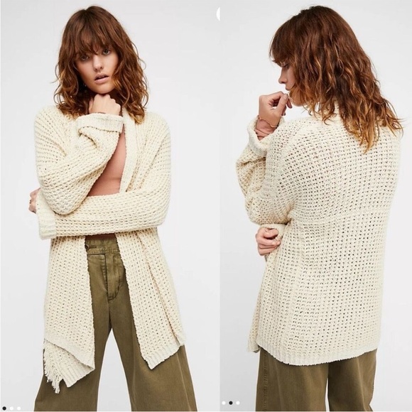 NWOT FREE PEOPLE I'LL BE AROUND CARDI CARDIGAN SWEATER - Picture 1 of 10